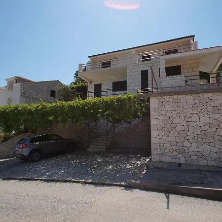 아파트 South Island